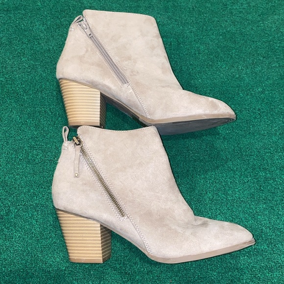 Express Tan Booties - Picture 5 of 5